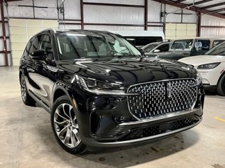 Used 2025 Lincoln Aviator Reserve w/ Illumination Package image 1