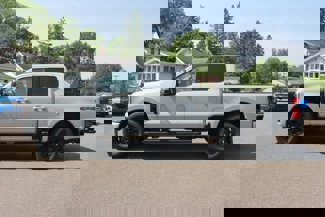 New 2025 Ford F350 XLT image 1