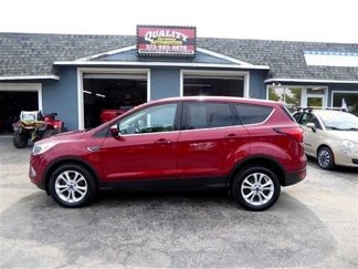 Used 2019 Ford Escape SE image 1