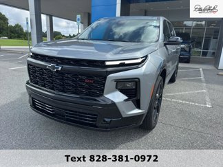 Used 2024 Chevrolet Traverse RS w/ LPO, Floor Liner Package image 1