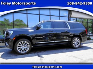 Used 2023 GMC Yukon XL Denali image 1