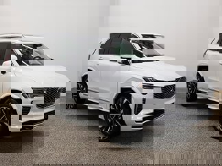 New 2025 Volvo XC90 T8 Plus w/ Protection Package Premier image 1