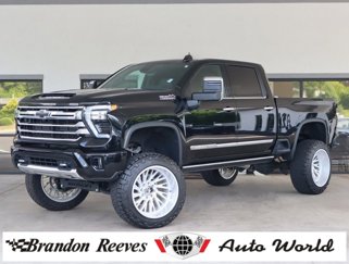 Used 2024 Chevrolet Silverado 2500 High Country w/ Technology Package image 1