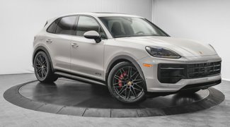 Used 2025 Porsche Cayenne GTS image 1