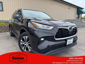 Used 2020 Toyota Highlander XLE image 1