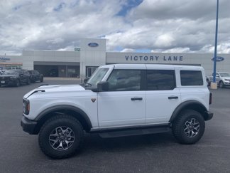 New 2025 Ford Bronco Badlands image 1