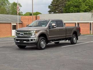 Used 2018 Ford F350 Lariat image 1