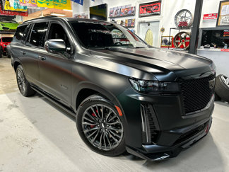 Used 2024 Cadillac Escalade V image 1