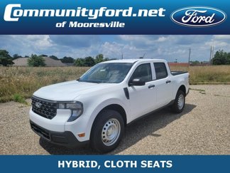 New 2025 Ford Maverick XL image 1