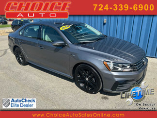 Used 2018 Volkswagen Passat 2.0T R-Line image 1