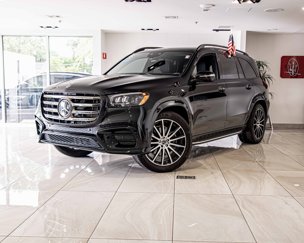 Used 2025 Mercedes-Benz GLS 580 4MATIC image 1