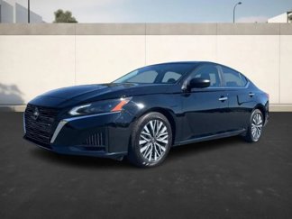 Used 2024 Nissan Altima 2.5 SV image 1