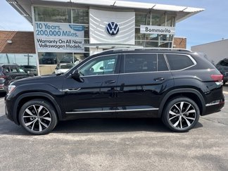 New 2025 Volkswagen Atlas SEL Premium R-Line image 1