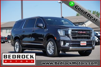 Used 2023 GMC Yukon XL SLT image 1