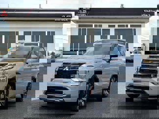 New 2025 Mitsubishi Outlander SEL image 1