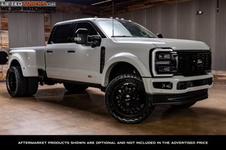 Used 2025 Ford F450 Platinum w/ Platinum Plus Package image 1