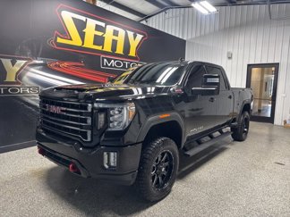 Used 2022 GMC Sierra 2500 AT4 image 1