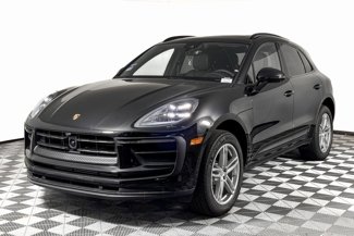 Certified 2025 Porsche Macan image 1