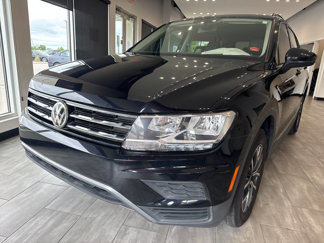 Used 2018 Volkswagen Tiguan SE image 1