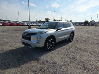 Used 2024 Mitsubishi Outlander FWD image 1