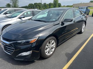 Used 2022 Chevrolet Malibu LT image 1