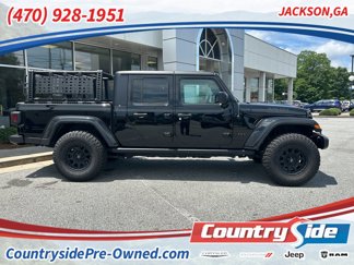 Used 2023 Jeep Gladiator Willys image 1