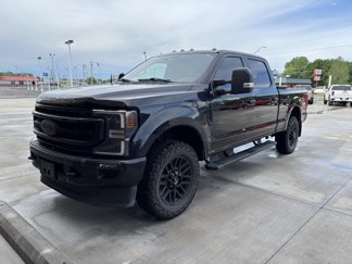 Used 2020 Ford F350 Lariat image 1
