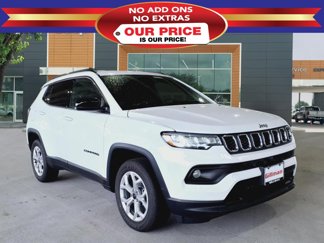 New 2025 Jeep Compass Latitude image 1