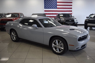 Used 2021 Dodge Challenger SXT image 1
