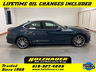 Used 2023 Genesis G70 2.0T image 1
