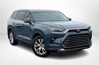Used 2024 Toyota Grand Highlander Limited image 1