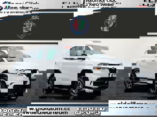 Used 2025 Alfa Romeo Tonale w/ Premium Package image 1