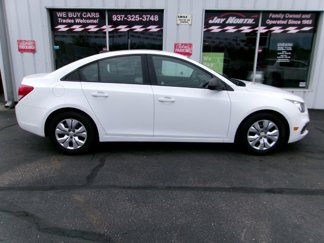 Used 2015 Chevrolet Cruze LS image 1