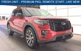 Used 2025 Ford Explorer ST-Line w/ Premium Package image 1