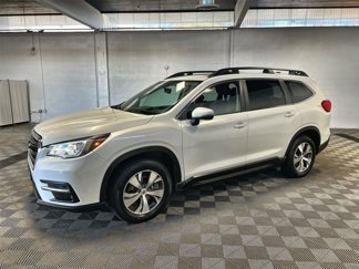 Used 2022 Subaru Ascent Touring image 1