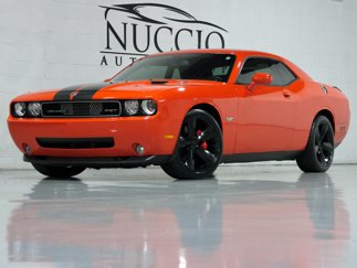 Used 2009 Dodge Challenger SRT8 image 1