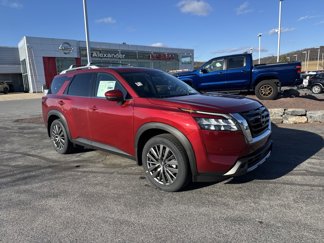 New 2025 Nissan Pathfinder SL w/ SL Premium Package image 1