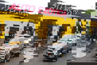 Used 2022 Kia Niro LXS image 1