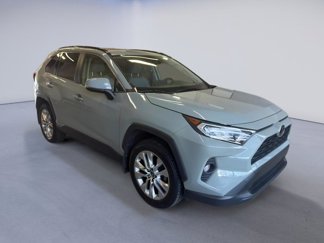 Used 2019 Toyota RAV4 XLE Premium image 1