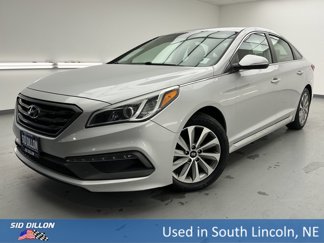 Used 2017 Hyundai Sonata Sport image 1