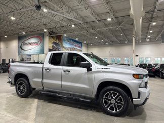 Used 2020 Chevrolet Silverado 1500 Custom w/ Custom Value Package image 1