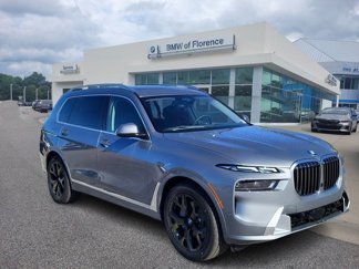 New 2025 BMW X7 xDrive40i image 1