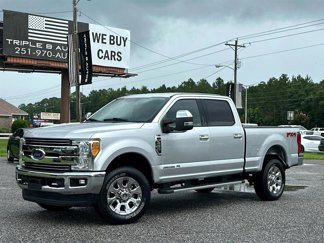 Used 2017 Ford F250 Lariat w/ Chrome Package image 1