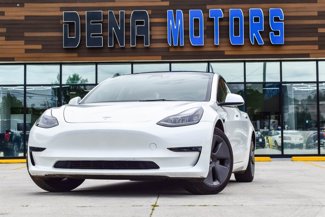 Used 2023 Tesla Model 3 Standard Range image 1