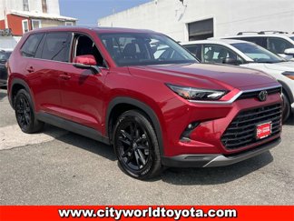 Used 2025 Toyota Grand Highlander AWD image 1