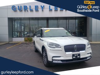 Used 2023 Lincoln Aviator Reserve image 1