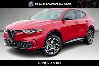 New 2025 Alfa Romeo Tonale w/ Premium Package image 1
