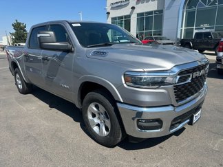 New 2026 RAM 1500 4x4 Crew Cab video 1