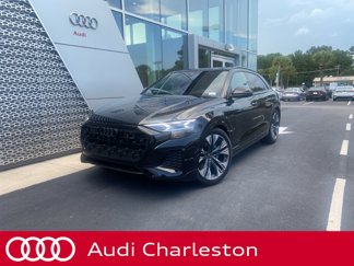 New 2025 Audi Q8 Prestige image 1