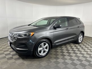 Used 2019 Ford Edge SE image 1